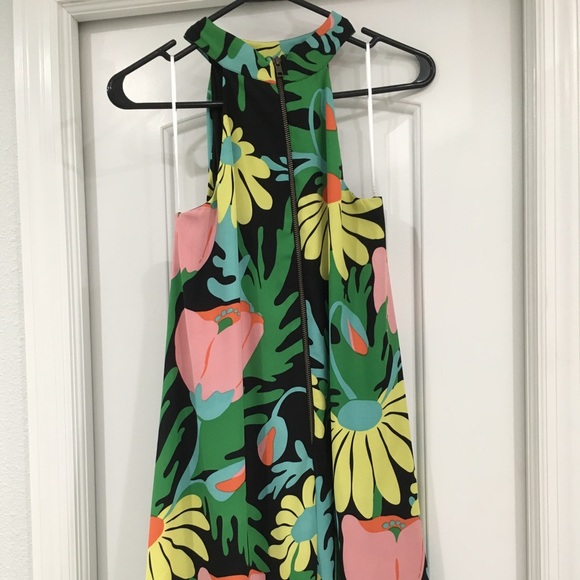 Boutique halter dress. New with tags. Size small. - Picture 3 of 4
